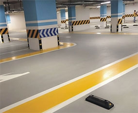 瀘州陶然路地下停車(chē)場(chǎng)水泥自流平地面
